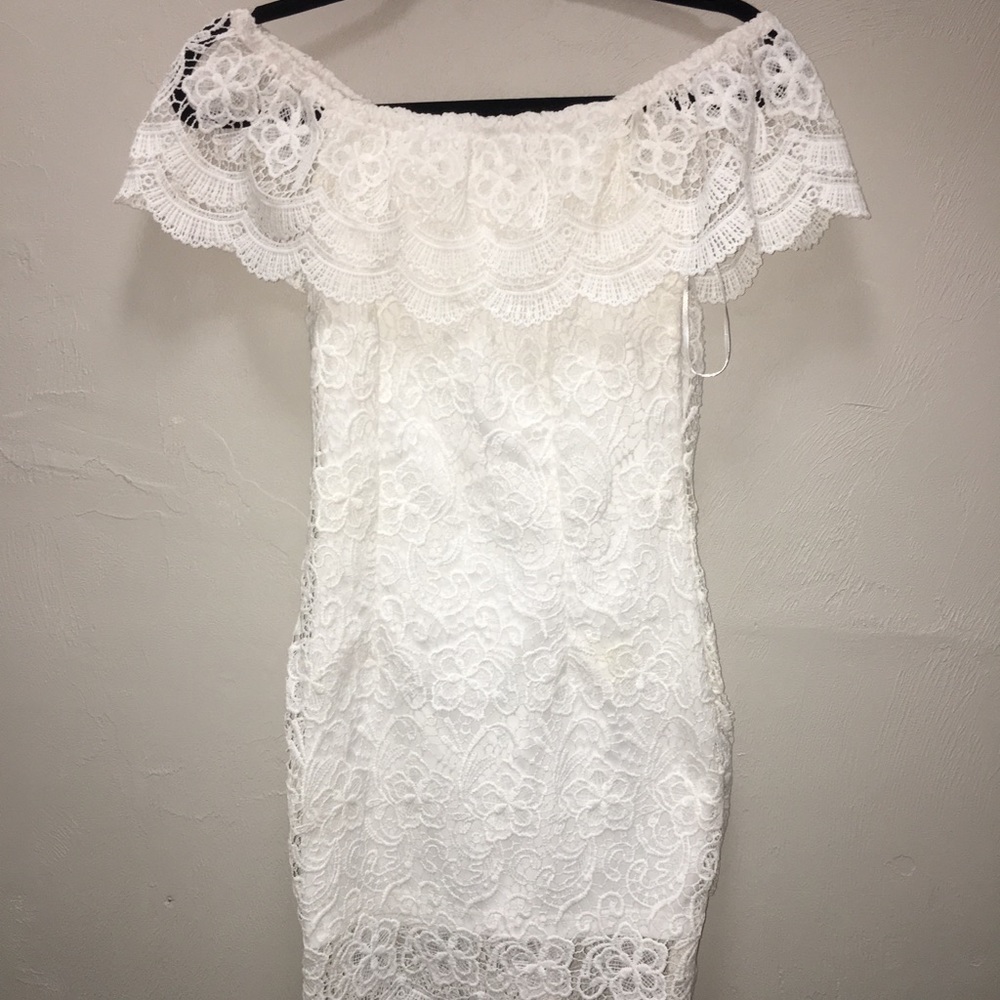White laces off the shoulder dress